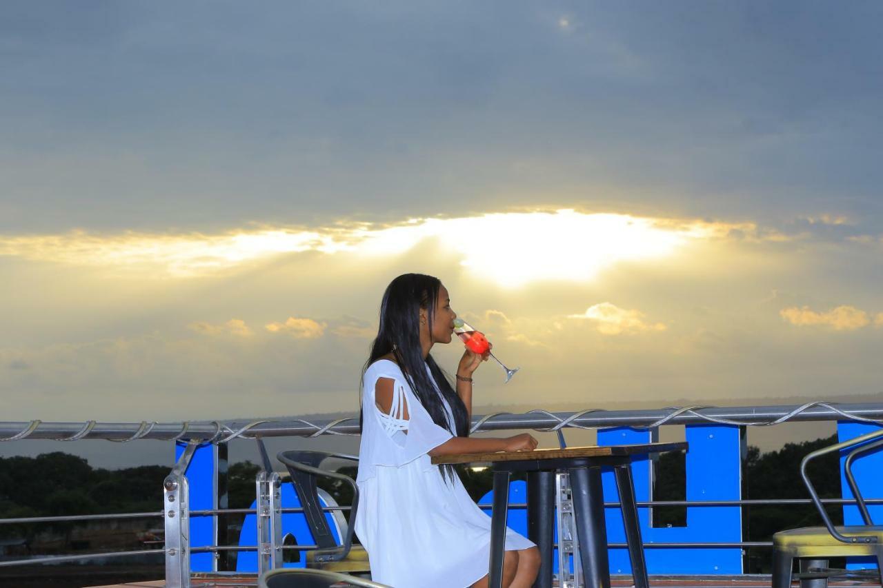 Heron Hotel Awasa Buitenkant foto