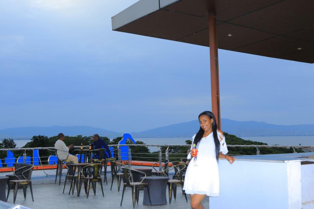 Heron Hotel Awasa Buitenkant foto